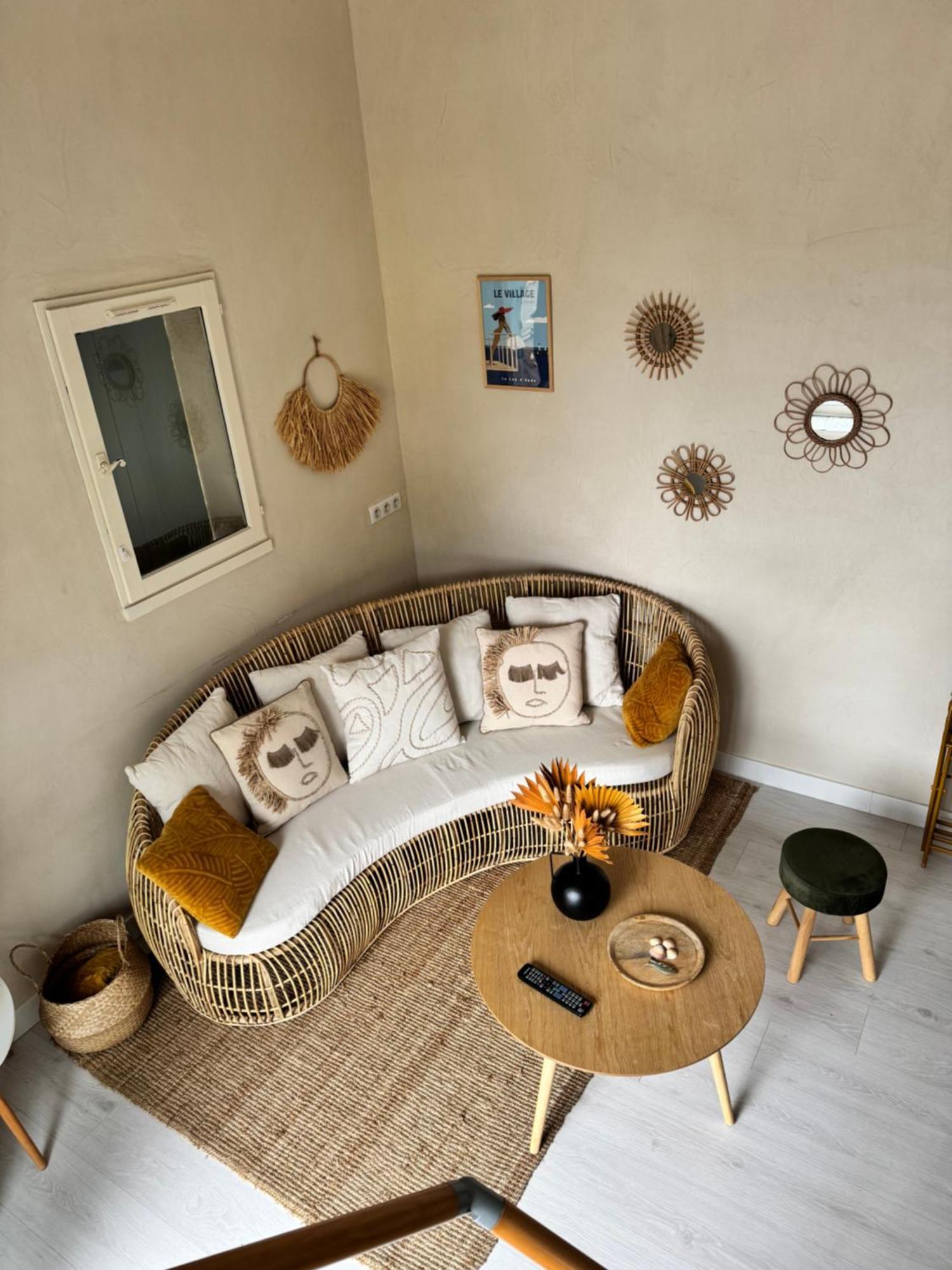 Appartement Proche Village Naturiste, Terrasse Et Parking 아그 외부 사진